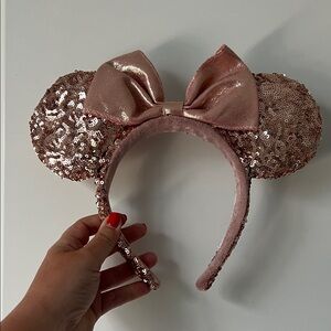 Disney Rose Gold Sequin Minnie Mouse Ears Headband